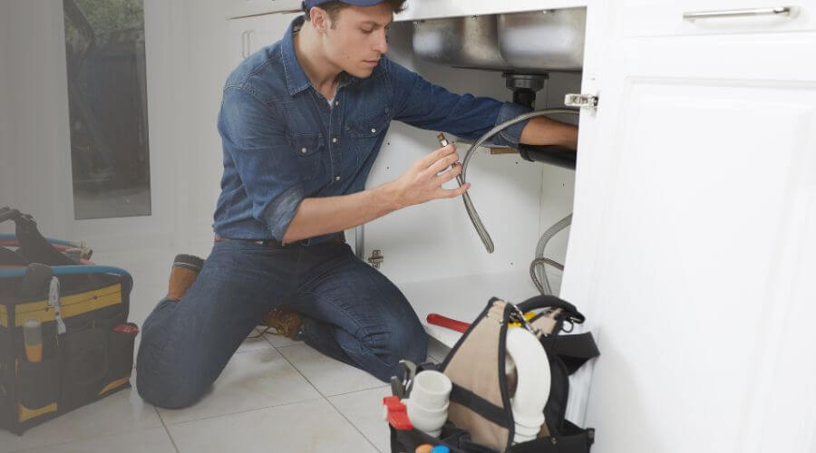 Local annual plumbing maintenance in Cibolo, TX